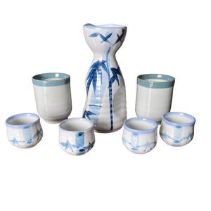 7 piece Japanese sake set